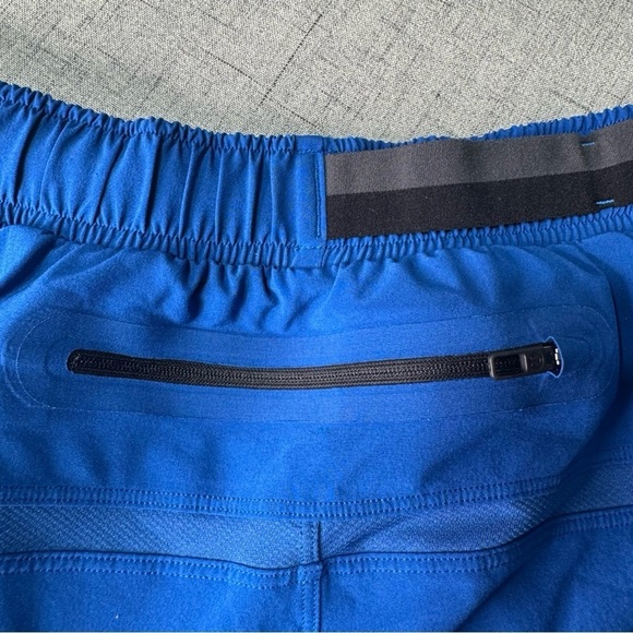 Lululemon Surge Short Linerless 7” Athletic Shorts Dark Royal Blue Size Small - Picture 9 of 10